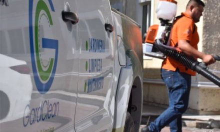 COMPROMETIDOS CON EL MEDIO AMBIENTE