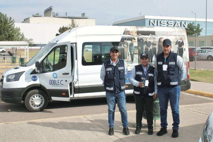 TRANSFORMANDO ESPACIOS CON PROFESIONALISMO Y TALENTO HUMANO